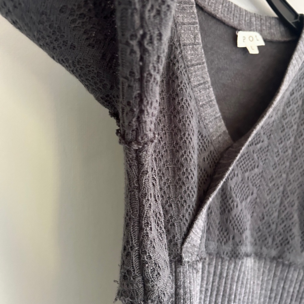 POL Babydoll Mixed Media Pointelle Knit Gray V-Neck Sweater Indie Boho Y2K Sz L - Picture 6 of 12